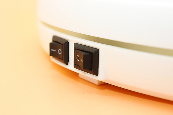 포토 JPG 해외이미지 디자인 산업 백그라운드 탁자 바닥 해변 사람없음 숫자 금속 힘 기계 장비 과학기술 골동품 공구 업무 바퀴 원형 칼날 석유 연결 철 오브젝트 가스 정비공 단상 송곳 옛날 조작 철강 해외포토 도형 문자 바다 가구 재질 기술 도구 작업 기술자 파일형식 이미지허브