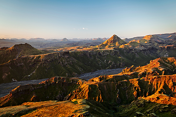 포토 JPG 해외이미지 여행 자연 하늘 산 파노라마 아이슬란드 풍경 경사 사람없음 야외 가로 강 계곡 일몰 하이킹 화산 내추럴 절정 해외포토 유럽 레저 촬영기법 노을 생태계 파일형식 이미지허브
