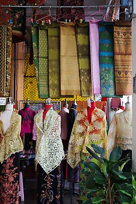 포토 JPG 해외이미지 전통 디자인 아시아 문화 여행 패턴 거리 선물 미술 동양인 사람없음 장식 컬러풀 유행 판매 세일 상점 직물 시장 구매 질감 자수 수공예 매각 스타일 해외포토 나라 컬러 무늬 문화예술 인종 쇼핑 공예 파일형식 이미지허브