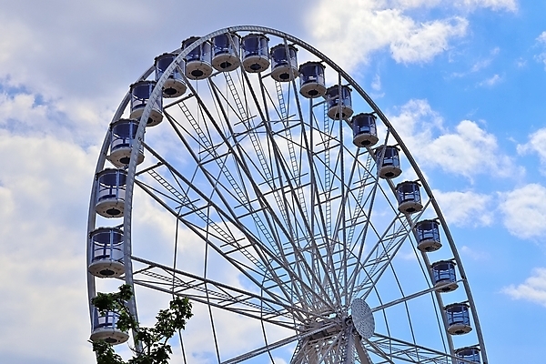 포토 JPG 해외이미지 주간 하늘 사람없음 야외 놀이공원 대관람차 해외포토 자연요소 테마파크 놀이기구 파일형식 이미지허브