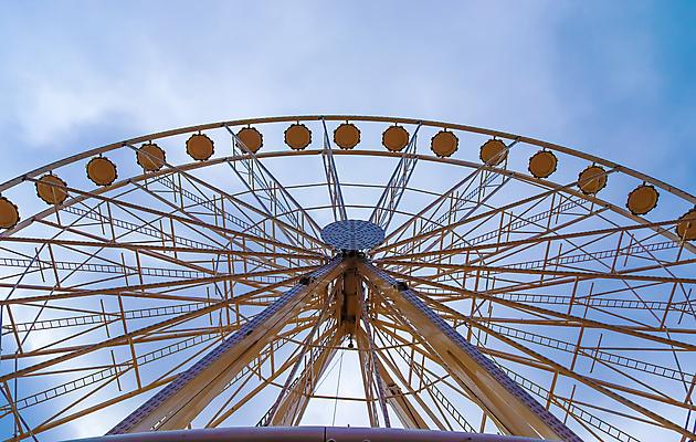 포토 JPG 해외이미지 주간 로우앵글 하늘 사람없음 야외 놀이공원 대관람차 해외포토 자연요소 뷰포인트 테마파크 놀이기구 파일형식 이미지허브