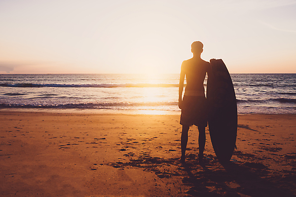 포토 JPG 해외이미지 남자 실루엣 파도 바다 여행 휴가 야외 여름 맑음 일몰 서핑보드 발리 인도네시아 서퍼 무료 해외포토 계절 아시아 섬 날씨 운동선수 촬영기법 사람 노을 보드_스포츠 파일형식 이미지허브