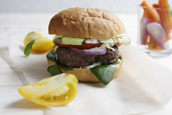 포토 JPG 해외이미지 음식 백그라운드 토마토 채소 양파 근육 치즈 패스트푸드 샌드위치 건강 육류 요리 사람없음 빨간색 초록색 식사 저녁식사 치킨 샐러드 소고기 햄버거 흰색 신선 클래식 맛 그릴 상추 속도 유기농 깨 점심식사 고립 번 해외포토 웰빙 빵 컬러 컨셉 식재료 주방용품 유제품 조미료 인스턴트 닭고기요리 파일형식 이미지허브