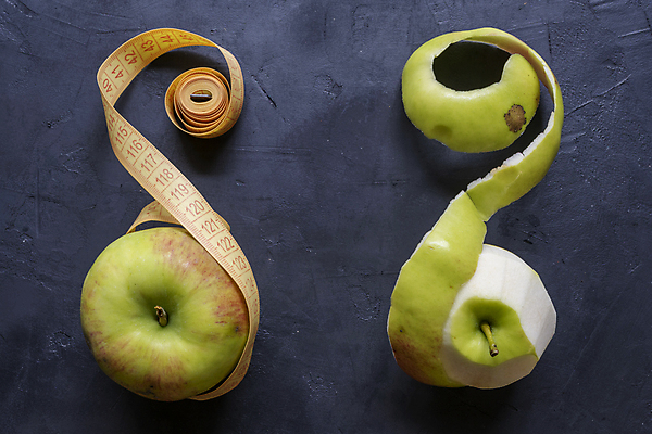 포토 JPG 해외이미지 음식 조각 백그라운드 컨셉 다이어트 과일 재료 자연 검은배경 아침 디저트 건조 건강 식이요법 사람없음 빨간색 초록색 노란색 검은색 껍질 신선 최고 달콤 맛 아침식사 사과 균형 자르기 먹기 피부 오브젝트 시작 유기농 날것 내추럴 점심식사 고립 숙성 채식주의자 해외포토 주간 웰빙 컬러 모션 신체부위 식사 생태계 채식 파일형식 이미지허브