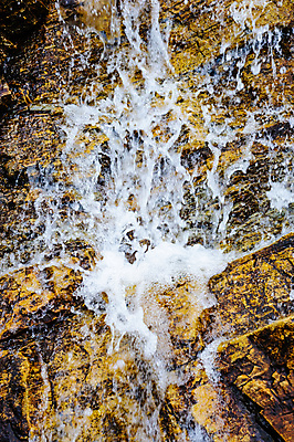 포토 JPG 해외이미지 이동 캐나다 모션 자연 사람없음 야외 물 강 갈색 환경 봄 폭포 젖음 흐름 바위 신선 액체 개울 떨어짐 순수 지역 암초 내추럴 블러 앨버타 스플래쉬 해외포토 자연요소 계절 컬러 컨셉 북아메리카 돌_바위 생태계 파일형식 이미지허브