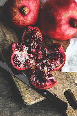 포토 JPG 해외이미지 사람없음 칼 석류 나무도마 석류알 해외포토 과일 도마 목재 파일형식 이미지허브