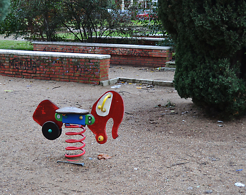 포토 JPG 해외이미지 라이프스타일 공원 행복 어린이 바다 여행 장난 놀이 휴가 미소 웃음 사람 앉기 풍경 소년 사람없음 야외 컬러풀 장난감 파티 평화 일몰 새벽 유치원 활발 기쁨 장비 게임 그룹 놀이터 플라스틱 긍정 해외포토 자연요소 공공시설 교육 남자 감정 컬러 컨셉 모션 재질 표정 이벤트 생활 노을 파일형식 이미지허브