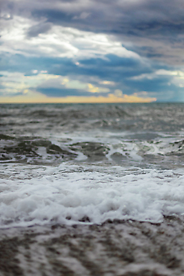 포토 JPG 해외이미지 구름 물결 파도 바다 여행 백그라운드 모션 자연 하늘 바람 날씨 추상 풍경 사람없음 야외 물 여름 파란색 빛 햇빛 태양 뷰티 환경 힘 일몰 에너지 흰색 신선 액체 떨어짐 순수 폭풍 내추럴 폭풍우 허리케인 스플래쉬 수평선 해외포토 자연요소 계절 컬러 컨셉 무늬 노을 비_날씨 자연재해 생태계 파일형식 이미지허브