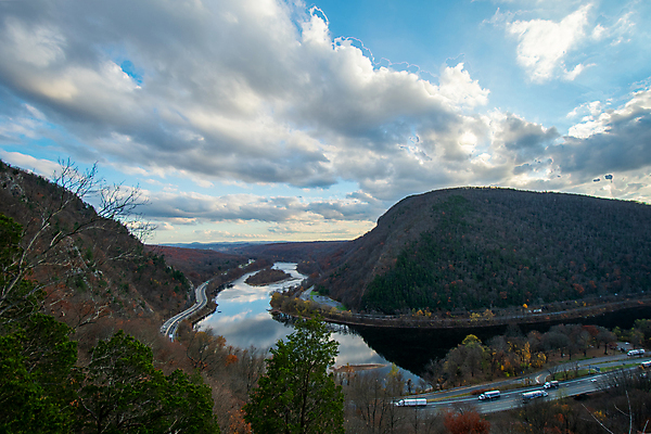 포토 JPG 해외이미지 나무 식물 계절 여행 백그라운드 단풍 잎 자연 산 파노라마 풍경 사람없음 야외 컬러풀 햇빛 태양 일출 환경 계곡 화목 새벽 꿈 탐험 가을 정상 숲 문학 대머리 암초 멀리 빛망울 발견 웅장함 해외포토 자연요소 헤어스타일 컬러 컨셉 촬영기법 빛 노을 생태계 파일형식 이미지허브