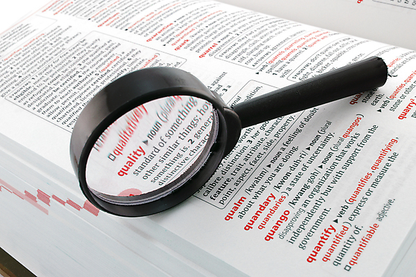 포토 JPG 해외이미지 손 디자인 응시 교육 백그라운드 컨셉 비즈니스 유리 돋보기 실험 손잡이 사람없음 독서 자료 공백 탐험 흰색 공구 관찰 잡기 업무 원형 투명 플랫 확대 큼 분석 사인 검색 보안 비전 탐정 발견 고립 스파이 제어 해외포토 도형 시선 컬러 모션 재질 안전 신체부위 도구 작업 크기 파일형식 이미지허브