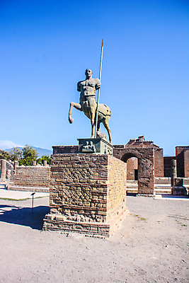 포토 JPG 해외이미지 문화 여행 건축양식 산 사람없음 건물 이탈리아 골동품 도시 역사 폭발 땅 폐허 화산 타운 고고학 나폴리 로마인 옛날 해외포토 건축물 교육 건축 유럽 인종 파일형식 이미지허브