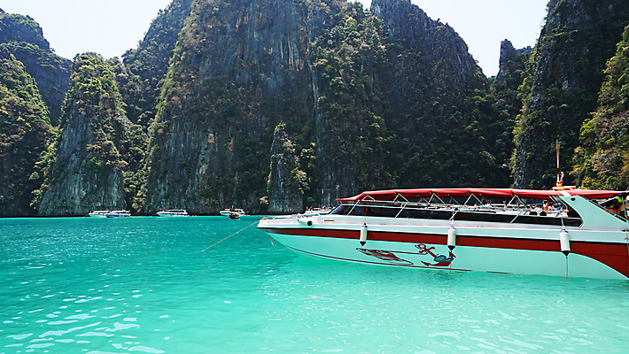 포토 JPG 해외이미지 나무 전통 아시아 바다 섬 여행 태국 자연 하늘 휴가 휴식 열대 사람없음 야외 초록색 물 파란색 강 여행객 만 보트 언덕 속도 장면 철책 터키석 파라다이스 해외포토 자연요소 식물 나라 컬러 컨셉 배_교통 사람 보석 생태계 파일형식 이미지허브