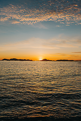 포토 JPG 해외이미지 바다 하늘 사람없음 야외 일몰 야간 수평선 해외포토 자연요소 노을 파일형식 이미지허브