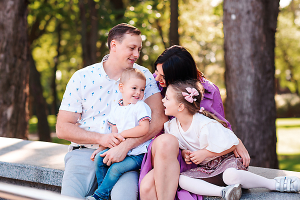 포토 JPG 해외이미지 라이프스타일 공원 남자 딸 행복 아들 어린이 가족 자연 놀이 엄마 휴가 함께함 건강 사랑 사람 소년 여러명 야외 산책 기쁨 육아 4 아빠 업기 적재 걸음마 해외포토 공공시설 감정 다수 컨셉 관계 모션 휴식 생활 숫자 생태계 파일형식 이미지허브
