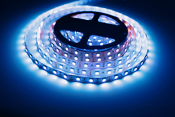 포토 JPG 해외이미지 디자인 조각 과학 백그라운드 추상 미래 조명 사람없음 내부 장식 파란색 빛 컬러풀 반사 검은색 어둠 활발 장비 램프 작업 원형 시원함 사이버 하이테크 전자 네온 롤 쇼 얼레 방사선 설치 주도 많음 강조 해외포토 도형 컬러 컨셉 무늬 기술 예절 파일형식 이미지허브