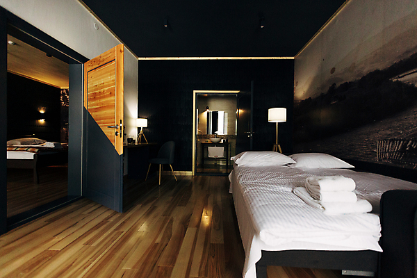 포토 JPG 해외이미지 가구 장신구 베개 프레임 실내 사람없음 인테리어 수건 침대 직물 잠 서비스 내추럴 정리함 해외포토 디자인 생활용품 침구 내부 위생용품 파일형식 이미지허브