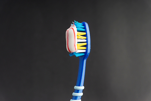 포토 JPG 해외이미지 라이프스타일 백그라운드 컨셉 자연 유리 탁자 아침 주택 건강 치과 미소 사람없음 목재 치료 뷰티 장비 욕실 흰색 공구 신선 붓 입 치아 보호 칫솔 플라스틱 대나무 오브젝트 에코 유기농 생태계 치과의사 반죽 치약 내추럴 고립 돌봄 위생관리 해외포토 주간 나무 웰빙 컬러 가구 재료 의학 모션 재질 표정 병원 관리 건물 생활 신체부위 위생용품 환경 의사 도구 소화기관 파일형식 이미지허브