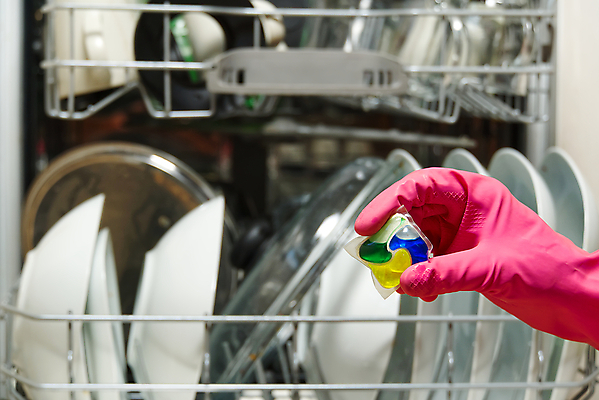 포토 JPG 해외이미지 접시 손 산업 사람없음 알약 주방 컨테이너 고립 화학물질 카피스페이스 해외포토 식기 신체부위 약 공백 화학 파일형식 이미지허브