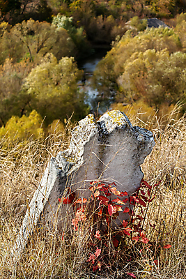 포토 JPG 해외이미지 공원 유럽 종교 건축양식 자연 하늘 사람없음 야외 평화 바위 죽음 무덤 역사 비석 심볼 묘사 기념물 유대인 천연기념물 옛날 우크라이나 유태교 장례식 해외포토 공공시설 건축 나라 컨셉 돌_바위 생태계 파일형식 이미지허브