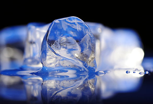 포토 JPG 해외이미지 근접촬영 사람없음 파란색 얼음 투명 차가움 시원함 큐브 해외포토 자연요소 뷰포인트 컬러 파일형식 이미지허브