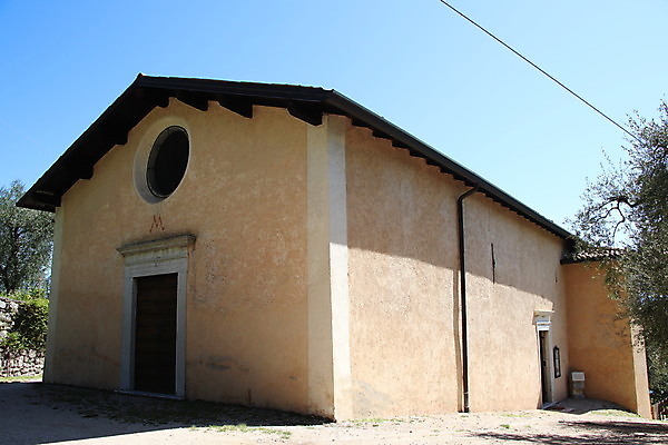 포토 JPG 해외이미지 전통 외관 유럽 기독교 종교 건축양식 사람없음 야외 건물 교회 이탈리아 천주교 도시 영혼 역사 성자 작음 묘사 그림 북쪽 첨탑 보호구역 신앙심 옛날 스타일 해외포토 건축물 건축 나라 종교건축 탑 크기 방향 구역 파일형식 이미지허브