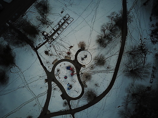 포토 JPG 해외이미지 나무 계절 공원 도로 여행 백그라운드 겨울 교통시설 자연 날씨 산 안테나 사람없음 야외 가로 관광지 하이앵글 환경 냉동 얼음 고요 추위 시골 소나무 고속도로 황무지 숲 땅 서리 드론 보호구역 조감도 눈내림 해외포토 자연요소 식물 공공시설 길 뷰포인트 교통 통신 눈_날씨 시설 생태계 구역 파일형식 이미지허브