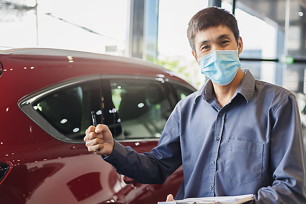 포토 JPG 해외이미지 라이프스타일 남자 여행 비즈니스 교통시설 자동차 건강 가면 한명 사람 약 환자 열 환경오염 운전사 호흡기관 바이러스 보호 질병 예방 감염 기침 돌봄 백신 자동 전염병 증상 해외포토 직업 1 육상교통 교통 컨셉 의학 모션 생활 장기_의학 시설 파일형식 이미지허브