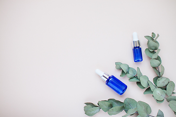 포토 JPG 해외이미지 얼굴 과학 백그라운드 컨셉 유리 사람없음 치료 물 파란색 빛 뷰티 스파 화장품 흰색 신선 투명 액체 실험실 상품 수분 약국 피부 크림 유기농 로션 반대 성분 내추럴 돌봄 수분크림 신맛 피펫 카피스페이스 해외포토 자연요소 웰빙 컬러 의학 모션 재질 실험기구 실험 신체부위 공백 맛 파일형식 이미지허브