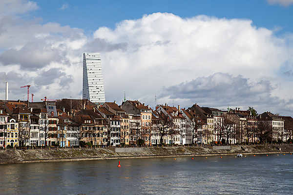 포토 JPG 해외이미지 구름 유럽 여행 건축양식 하늘 사람없음 건물 물 강 도시풍경 햇빛 여행객 탑 봄 도시 센터 역사 강가 스위스 타운 스카이라인 옛날 해외포토 자연요소 건축물 계절 건축 나라 사람 풍경 태양 파일형식 이미지허브
