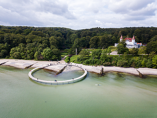 포토 JPG 해외이미지 디자인 모래 바다 여행 건축양식 자연 하늘 추상 휴가 안테나 덴마크 미술 사람 사람없음 야외 물 파란색 여행객 항구 도시 만 숲 방파제 드론 무한 해외포토 자연요소 공공시설 건축 컬러 무늬 통신 교통시설 문화예술 북유럽 생태계 파일형식 이미지허브