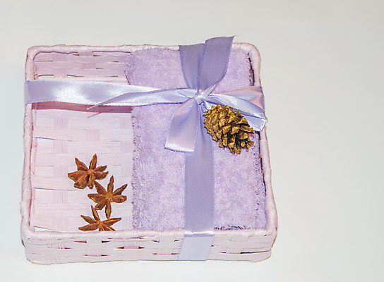 포토 JPG 해외이미지 라이프스타일 디자인 행복 별 리본 분홍색 백그라운드 컨셉 휴가 주택 건강 선물 사랑 이벤트 사람없음 내부 장식 쇼핑 상자 수건 갈색 상점 스파 목욕 놀람 축하 직물 인사 면 생일 황금 상품 오브젝트 유기농 질감 부드러움 패키지 원뿔 라일락 내추럴 돌봄 핸드메이드 스타일 해외포토 자연요소 도형 웰빙 기념일 꽃 감정 컬러 모션 표정 건물 생활 위생용품 청결 예절 감각 파일형식 이미지허브