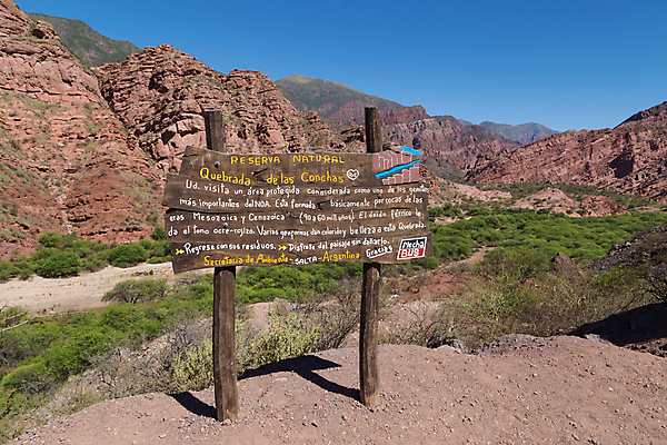포토 JPG 해외이미지 분홍색 여행 자연 산 건조 풍경 사람없음 빨간색 컬러풀 미국 사막 언덕 사인 부식 북쪽 사암 남쪽 아르헨티나 내추럴 지질 해외포토 컬러 북아메리카 돌_바위 남아메리카 방향 생태계 파일형식 이미지허브