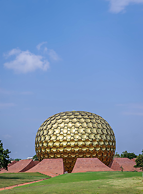 포토 JPG 해외이미지 디자인 외관 아시아 종교 문화 과학 여행 건축양식 하늘 추상 미래 미술 동양인 사람없음 야외 뷰티 화목 사찰 원형 영혼 황금 큼 명상 비전 커뮤니티 동쪽 애국심 신앙심 여의주 해외포토 도형 건축 나라 컨셉 무늬 종교건축 문화예술 인종 크기 방향 파일형식 이미지허브