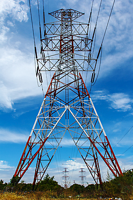 포토 JPG 해외이미지 실루엣 산업 건축양식 하늘 사람없음 파란색 환경 탑 힘 장비 발전기 에너지 역 위험 큼 전염 철사 볼트 봉 철탑 공학 전압 철강 힘찬 해외포토 건축물 교육 건축 컬러 컨셉 교통시설 촬영기법 발전소 공구 질병 크기 감염 파일형식 이미지허브