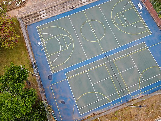 포토 JPG 해외이미지 계절 공원 선 스포츠 백그라운드 패턴 곡선 표면 농구 안테나 취미 사람없음 야외 가로 파란색 바구니 경쟁 원형 테두리 질감 레이아웃 각도 일반 그런지 드론 법정 해외포토 도형 공공시설 컬러 컨셉 무늬 통신 구기 파일형식 이미지허브