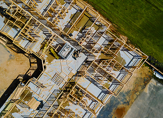 포토 JPG 해외이미지 주간 그림자 사람없음 야외 목재 하이앵글 건설현장 구조물 해외포토 자연요소 나무 건축 뷰포인트 재료 건설업 파일형식 이미지허브