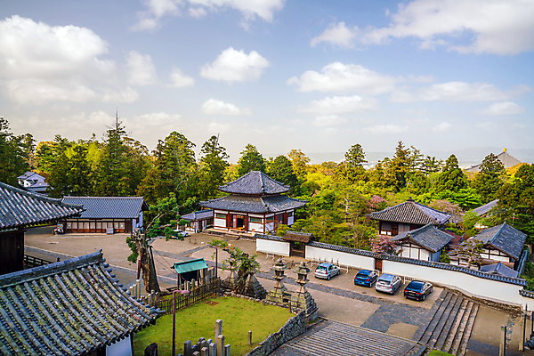 포토 JPG 해외이미지 자연 하늘 사람없음 건물 초록색 파란색 일본 도심 지역 옛날 해외포토 건축물 아시아 컬러 도시 생태계 파일형식 이미지허브