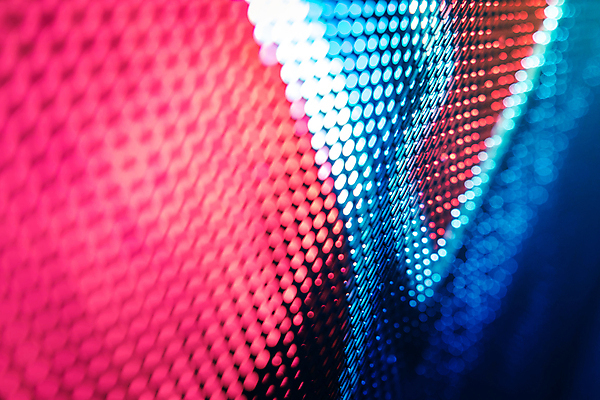 포토 JPG 해외이미지 디자인 백그라운드 패턴 추상 근접촬영 사람없음 빨간색 파란색 빛 디지털 스크린 소프트포커스 블러 픽셀 LED 해외포토 뷰포인트 컬러 무늬 전구 촬영기법 파일형식 이미지허브