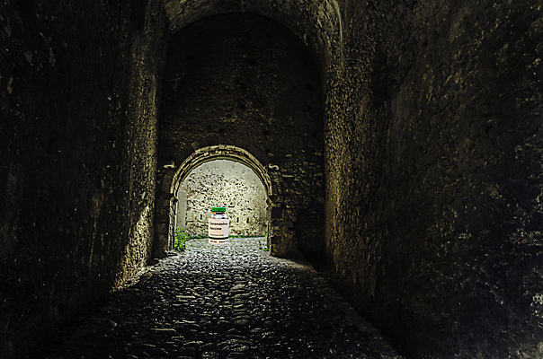 포토 JPG 해외이미지 얼굴 장갑 컨셉 지폐 돈 일러스트 병원 사람없음 금융 경제 빛 약 고통 수술 터널 호흡기관 바이러스 보호 위험 약국 도착 예방 보안 전염 주사약 계산서 알레르기 돌봄 반응 백신 염증 예방접종 위기 전염병 사스 해외포토 잡화 감정 길 의학 모션 안전 신체부위 치료 장기_의학 재산 질병 감염 접종 파일형식 이미지허브