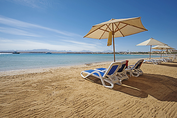 포토 JPG 해외이미지 모래 바다 여행 자연 하늘 휴가 파노라마 이집트 풍경 사람없음 야외 물 여름 파란색 모래사장 환경 묘사 휴양지 선베드 양산 멀리 내추럴 파라다이스 수평선 해외포토 자연요소 계절 컬러 의자 아프리카 촬영기법 장소 생태계 파일형식 이미지허브