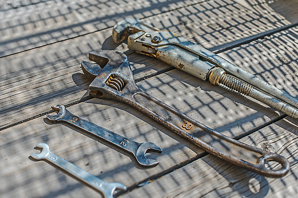 포토 JPG 해외이미지 직업 라이프스타일 산업 컨셉 가정 탁자 노동자 바닥 주택 자 집게 그림자 취미 사람없음 목재 세트 펜 장비 회색 공구 스패너 업무 그룹 작업실 엔지니어 수리 철 목수 측정 오브젝트 서비스 목공예 작업도구 펜치 정비공 공학 계량기 조립 옛날 철강 프로젝트 카피스페이스 효과 해외포토 나무 교육 컬러 가구 재료 문구용품 건물 생활 필기구 공백 도구 작업 기술자 공예 파일형식 이미지허브