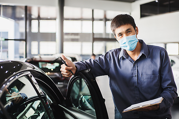 포토 JPG 해외이미지 라이프스타일 남자 여행 비즈니스 교통시설 자동차 건강 가면 한명 사람 약 환자 열 환경오염 운전사 호흡기관 바이러스 보호 질병 예방 감염 기침 돌봄 백신 자동 전염병 증상 해외포토 직업 1 육상교통 교통 컨셉 의학 모션 생활 장기_의학 시설 파일형식 이미지허브
