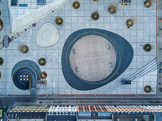 포토 JPG 해외이미지 디자인 공원 문화 길 선 여행 백그라운드 곡선 건축양식 교통시설 자연 하늘 추상 거리 안테나 덴마크 미술 사람없음 야외 유행 흰색 도시 오픈 놀이터 정사각형 지역 일반 리빙 이웃 드론 이스라엘 코펜하겐 해외포토 도형 공공시설 건축 컬러 교통 무늬 통신 놀이 문화예술 북유럽 시설 생태계 서아시아 파일형식 이미지허브