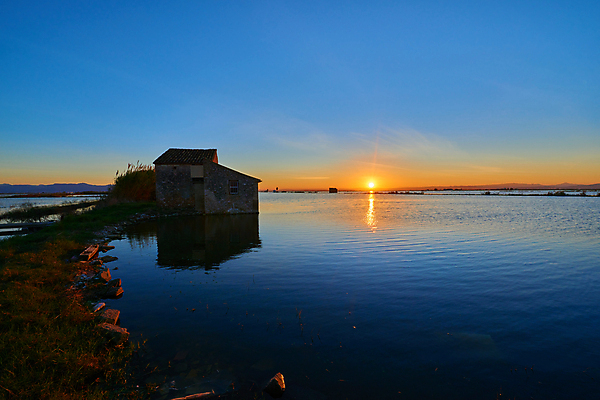 포토 JPG 해외이미지 유럽 바다 섬 여행 건축양식 자연 하늘 휴가 사람없음 야외 물 파란색 태양 일몰 야간 저녁 지중해 해외포토 자연요소 건축 나라 컬러 노을 생태계 파일형식 이미지허브
