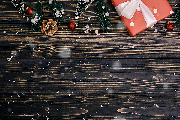 포토 JPG 해외이미지 나무 디자인 계절 기념일 행복 리본 백그라운드 컨셉 크리스마스 겨울 장신구 공 탁자 휴가 새해 기념 선물 미술 사람없음 목재 장식 선물상자 상자 꼬리표 축제 덮개 벚꽃 나뭇가지 축하 소나무 생일 정상 솔방울 패키지 원뿔 구성 핸드메이드 목업 스타일 카피스페이스 해외포토 도형 식물 꽃 감정 가구 재료 문화예술 이벤트 라벨 공백 뚜껑 파일형식 이미지허브