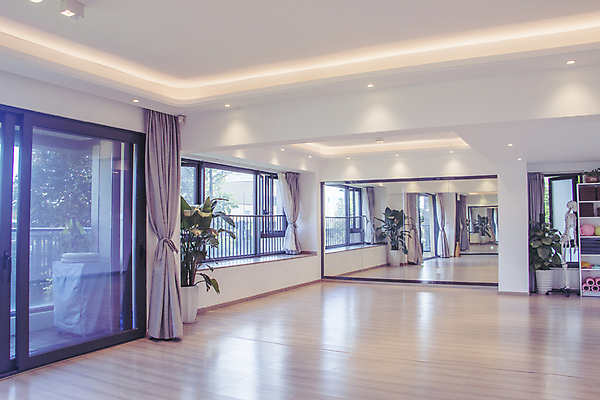 포토 JPG 해외이미지 디자인 비즈니스 건축양식 유리 바닥 실내 병원 사람없음 내부 건물 빛 사무실 문 상점 방 기차 도시 복도 전철 역 공항 지하 해외포토 건축물 건축 육상교통 의학 교통시설 재질 대중교통 파일형식 이미지허브