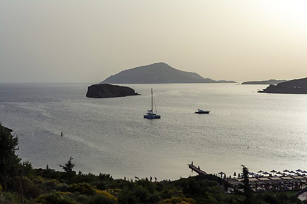 포토 JPG 해외이미지 나무 계절 실루엣 유럽 바다 여행 하늘 휴가 파노라마 사람없음 야외 물 빛 햇빛 뷰티 노란색 여행객 환경 황혼 일몰 활발 만 보트 저녁 지중해 그리스 언덕 장면 아테네 포트 그리스인 내추럴 화창 수평선 해외포토 자연요소 서양인 식물 나라 컬러 컨셉 배_교통 날씨 촬영기법 사람 태양 노을 야간 파일형식 이미지허브