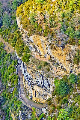 포토 JPG 해외이미지 유럽 야생동물 자연 휴식 산 국립공원 사람없음 뷰티 환경 골짜기 계곡 다양 스페인 보호 숲 생태계 생물학 서식지 아라곤 보호구역 삼림지대 생태학 석회암 지질 지질학 해외포토 동물 공원 교육 나라 다수 컨셉 암석 구역 파일형식 이미지허브