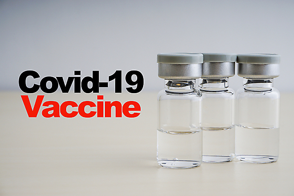 포토 JPG 해외이미지 손 과학 백그라운드 유리병 건강 병원 실험 주사기 사람 사람없음 치료 약 건강관리 장비 환자 간호사 의사 잡기 액체 실험실 바이러스 보호 질병 과학자 예방 감염 주사약 테라피 돌봄 면역력 백신 복용 예방접종 예방주사 전염병 해외포토 직업 컨셉 의학 의료기기 모션 병_용기 관리 신체부위 뷰티 의료진 접종 학자 파일형식 이미지허브