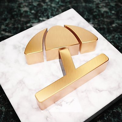 포토 JPG 해외이미지 디자인 우산 탁자 사람없음 초록색 반짝임 태양 반사 3D 금속 디지털 흰색 정상 심볼 사인 만들기 대리석 광택 청동 고립 소셜 지휘대 해외포토 자연요소 컬러 가구 재료 모션 재질 디지털합성 파일형식 이미지허브